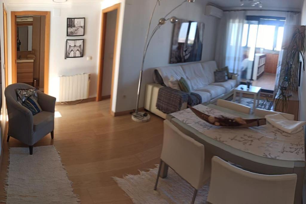 Atico En Paiporta Con 2 Grandes Terrazas Apartment Valencia Exterior foto